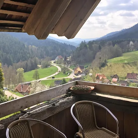 Charmantes, Einladendes In Toller 度假居