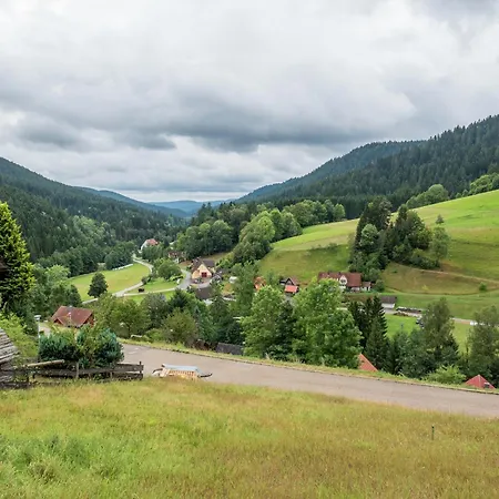 度假居 Charmantes, Einladendes In Toller